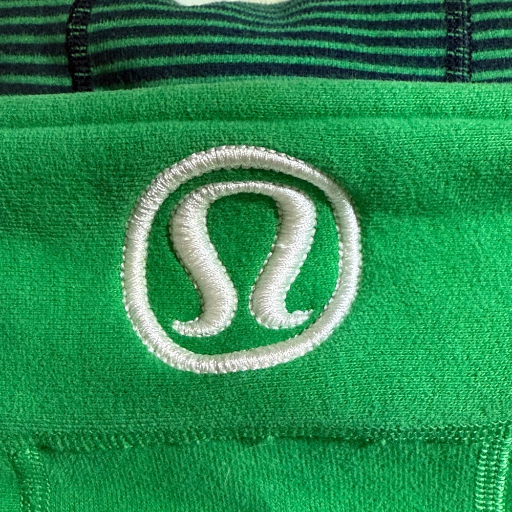 Lululemon Blue, Green and White Hooded Jacket - Picture 8 of 8